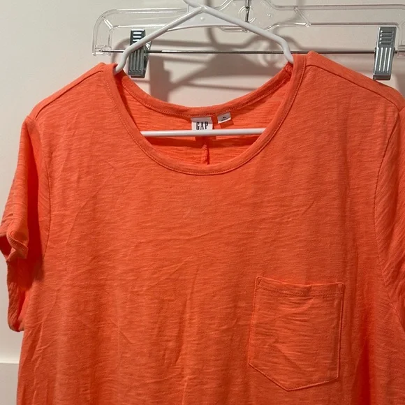 GAP Vibrant Orange Tee XL - Picture 6 of 6